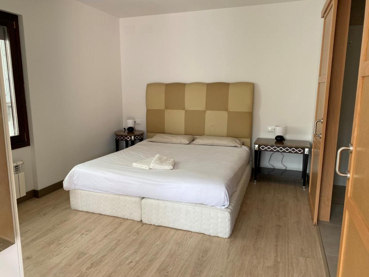Apartamento acogedor Sant Joan de les Abadesses Exterior foto